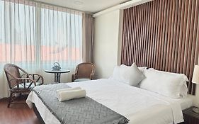 Longzhu Guesthouse